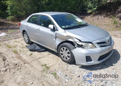 2011 Toyota Corolla Le из США, поврежденный, VIN JTDBU4EE5B9135093